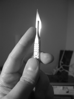 Photo of a scalpel