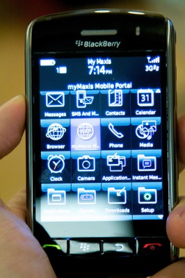 Picture of a Blackberry Smartphone.
