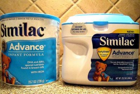 Photo of some Similac baby formula.