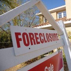 Foreclosure sign
