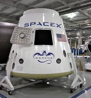 The SpaceX Dragon capsule.