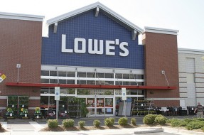 Lowe's Lowe's