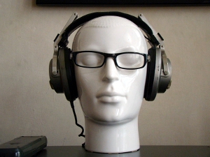 Headphones with glasses (head).