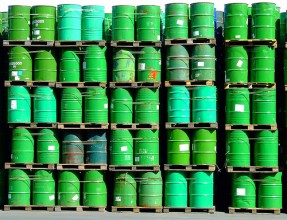 oil cans