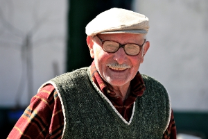 A smiling old man.
