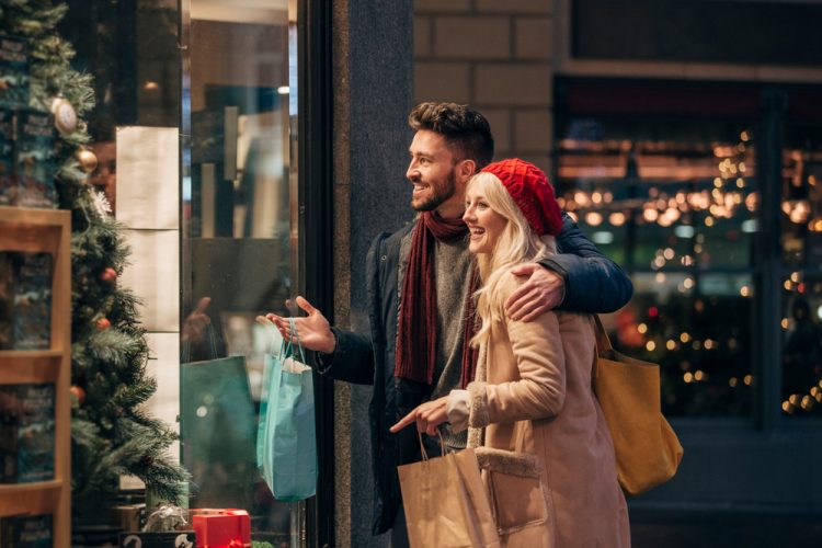 7 Budget-Friendly Tips for Christmas Shopping